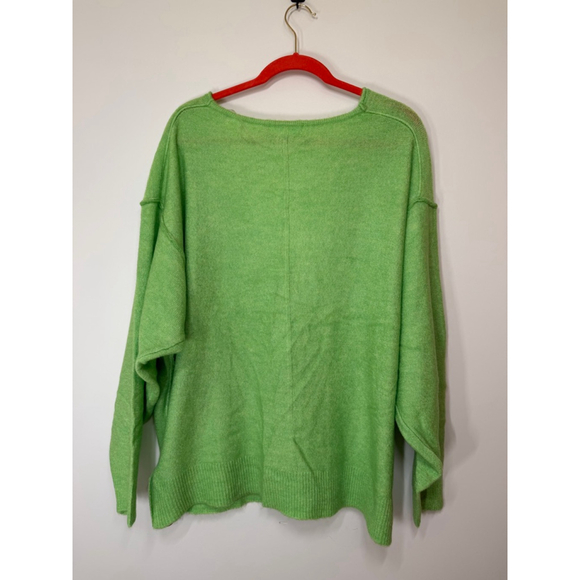 Zenana Lime Green Oversized Cardigan Sweater Large NWOT Fuzzy Knit V-Neck Button - Picture 3 of 9